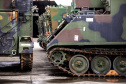 Porto de Paranaguá recebe 30 unidades de blindados para o Exército Brasileiro