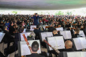 Em 2025, a Orquestra Sinfônica do Paraná (OSP) celebrará 40 anos de história como a primeira e maior orquestra pública do Estado. Fundada em 1985, a OSP tem como missão democratizar o acesso à música clássica, realizando concertos com valores acessíveis e colaborando com outros corpos artísticos do Teatro Guaíra.