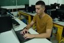 Tecnologia desenvolvida por estudantes de Paranaguá reduz atrasos e faltas escolares