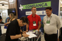 Feira de Serviços do Paraná Mais Cidades orienta gestores para acesso a programas do Estado