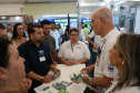 Feira de Serviços do Paraná Mais Cidades orienta gestores para acesso a programas do Estado