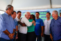 Governador entrega título de domínio da Chácara São Pedro ao município de Pontal do Paraná