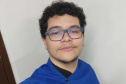 Maringaense João Pedro Crevelaro de Oliveira vai ingressar na UEM, onde obteve três aprovações; jovem, que estudou em escola pública desde o Ensino Fundamental, integrou Sala de Altas Habilidades e participou do programa Ganhando o Mundo 