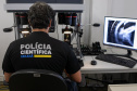Polícia Científica do Paraná realiza coleta de padrão de metralhadora de alto calibre
