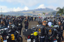 Turismo sobre rodas: comboio com mais de 300 motociclistas movimenta serviços e atrativos dos Campos Gerais