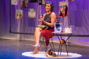  Adriana Birolli apresenta a comédia “Não!” no Guairinha 