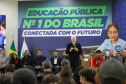 VICE ENTREGA TABLETS EDUCAÇÃO