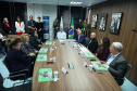 Regularização imobiliária em Pinhais e projeto de modernização do Parque da Ciência Newton Freire Maia são finalizados e apresentados pelo Governo do Estado à Prefeitura de Pinhais