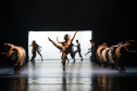 TEATRO GUAÍRA - divulgação Balé em Arapongas e Jacarezinho