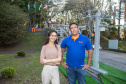 Copel abre inscrições para programa de bolsas a estudantes de Engenharia Elétrica. -  Programa Aluno Energia amplia vagas, reforça diversidade e mantém foco na redução da evasão na universidade - Na foto, Vanessa Golembioski e seu mentor o gerente do departamento de Projetos e Medição de Redes da Copel Distribuição, Rafael Radaskievicz. 