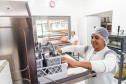SEED - Projeto de modernização entrega lava-louças e novos equipamentos para cozinhas de escolas do Paraná
