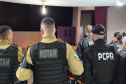 POLICIAS