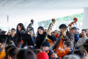 TEATRO GUAÍRA - Orquestra Sinfônica do Paraná atrai mais de 1200 pessoas no concerto da série "Mostly Mozart"