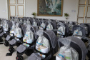 Com carrinhos e acessórios, Estado inicia distribuição inédita de 10 mil kits para mães e bebês