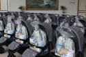 Com carrinhos e acessórios, Estado inicia distribuição inédita de 10 mil kits para mães e bebês