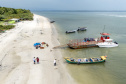 Mutirão de Limpeza das Praias da Ilha do Mel recolhe quase 11 toneladas de resíduos
