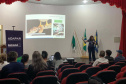 Adapar conscientiza municípios do Oeste sobre os riscos da  raiva dos herbívoros