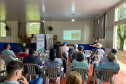 Adapar conscientiza municípios do Oeste sobre os riscos da  raiva dos herbívoros
