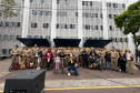  Música, alegria e esperança: Banda da PMPR celebra show para crianças do Hospital Pequeno Príncipe