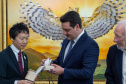 Governador Ratinho Junior recebe honraria de província japonesa