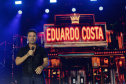 O cantor Eduardo Costa 