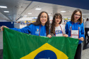 SEED - Primeiro voo para o Canadá do Ganhando o Mundo 2026 leva 20 estudantes paranaenses