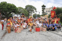 Folia antes da data: Curitiba atrai turistas em um dos maiores pré-carnavais do país