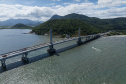 Governador Ratinho Junior anuncia entrega da Ponte de Guaratuba para 29 de abril