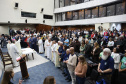 O governador Carlos Massa Ratinho Junior participa nesta terça-feira (26) da sessão solene em Homenagem da Assembleia Legislativa do Estado do Paraná às lideranças religiosas da Igreja Católica e à Conferência Nacional dos Bispos do Brasil – Regional Sul 2