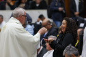 O governador Carlos Massa Ratinho Junior participa nesta terça-feira (26) da sessão solene em Homenagem da Assembleia Legislativa do Estado do Paraná às lideranças religiosas da Igreja Católica e à Conferência Nacional dos Bispos do Brasil – Regional Sul 2