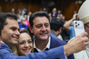 O governador Carlos Massa Ratinho Junior participa nesta terça-feira (26) da sessão solene em Homenagem da Assembleia Legislativa do Estado do Paraná às lideranças religiosas da Igreja Católica e à Conferência Nacional dos Bispos do Brasil – Regional Sul 2