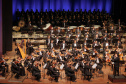 Orquestra Sinfônica do Paraná celebra 41 anos com concerto dedicado a grandes compositores brasileiros