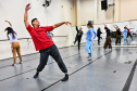 Teatro Guaíra oferece curso gratuito de técnicas corporais para artistas do movimento"
