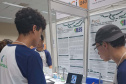 Estudantes Surdos transformam óleo usado em pesquisa científica no Paraná