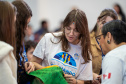 Evento reúne antigos e futuros intercambistas do Ganhando o Mundo em Ponta Grossa