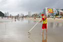 As águas das praias, represas e rios do Estado continuam com boa qualidade. De acordo com o terceiro boletim de balneabilidade do verão emitido nesta sexta-feira (04) pelo Instituto Ambiental do Paraná (IAP), dos 49 pontos monitorados semanalmente no Litoral apenas um se mantêm impróprio para banho. Litoral do Paraná, 04/01/2019 - Foto: Jaelson Lucas/ANPr