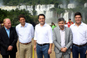 O governador Carlos Massa Ratinho Junior participou nesta quinta-feira (10), em Foz do Iguaçu, da solenidade em comemoração aos 80 anos do Parque Nacional do Iguaçu. Considerado uma das mais belas reservas ecológicas do mundo, o Parque Nacional do Iguaçu tem 225 mil hectares e é reconhecido pela Unesco como Patrimônio Natural da Humanidade. Foz do Iguaçu,10/01/2018 Foto:Jaelson Lucas / ANPr