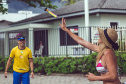 As equipes da Superintendência de Esporte do Paraná fizeram 17.079 atendimentos nas praias do Paraná, em apenas três, de sexta-feira a domingo (11 a 13). Veranistas e moradores locais participaram das atividades esportivas e recreativas ofertadas nos quatro postos fixos nas praias de Shangri-Lá, Ipanema, Praia de Leste e Caiobá, além do posto itinerante em Guaratuba. - Curitiba, 15/01/2019 - Foto: Divulgação