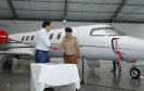 O governador Carlos Massa Ratinho Junior entregou nesta quinta-feira (17) a aeronave que ficava à disposição do poder executivo e ficava baseada em um hangar no Aeroporto do Bacacheri. O término do uso do avião vai gerar uma economia de R$ 4,5 milhões por ano aos cofres públicos. - Curitiba, 17/01/2019 - Foto: Rodrigo Félix Leal