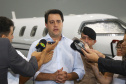 O governador Carlos Massa Ratinho Junior entregou nesta quinta-feira (17) a aeronave que ficava à disposição do poder executivo e ficava baseada em um hangar no Aeroporto do Bacacheri. O término do uso do avião vai gerar uma economia de R$ 4,5 milhões por ano aos cofres públicos. - Curitiba, 17/01/2019 - Foto: Jaelson Lucas/ANPr