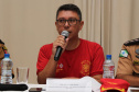 A temporada de verão no Paraná fechou os primeiros 30 dias e os serviços do Governo do Estado foram marcantes ao proporcionarem mais segurança, alternativas de lazer e serviços gratuitos ao veranista. Na foto, ten. coronel Gerson Gross, do Corpo de Bombeiros. - Litoral do Paraná, Operação Verão, 22/01/2019 - Foto: Divulgação PMPR