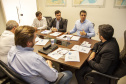 epresentantes da Administração dos Portos de Paranaguá e Antonina (Appa) e da Rumo, empresa que administra o modal ferroviário que passa por Paranaguá, têm se reunindo para discutir a redução da passagem do trem para a comunidade do município. - Paranaguá, 05/02/2019 - Foto: Claúdio Neves /Appa
