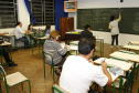 A Educação de Jovens e Adultos (EJA) da rede estadual de ensino matriculou em janeiro 99.202 pessoas interessadas em voltar às salas de aula. São 53.796 matrículas no Ensino Fundamental – Anos Finais (6º ao 9º ano) e 45.406 no Ensino Médio. As aulas começam a partir do dia 14 de fevereiro e são gratuitas.Foto: Hedson Alves/Arquivo SEED