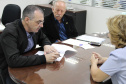 O diretor-geral da Secretaria de Estado do Desenvolvimento Urbano, Francisco dos Santos, reuniu-se nesta terça-feira (05) com a prefeita de Cruzeiro do Oeste, Helena Bertoco, para falar sobre novos projetos para o município e acompanhar os estágios atuais de acordos firmados anteriormente . Foto:Divulgalção/SEDU