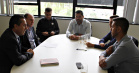 O secretário estadual do Desenvolvimento Urbano, João Carlos Ortega, recebeu nesta quarta-feira (06) o pedido de apoio ao processo para a implantação do Centro de Eventos de Terra Roxa, município da região Oeste do Estado.   -  Curitiba, 06/02/2019  -  Foto: Divulgação SEDU