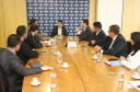 O governador Carlos Massa Ratinho Junior reuniu-se nesta terça-feira (12), em Brasília, com o ministro da Controladoria-Geral da União, Wagner de Campos Rosário, para apresentar o Programa Estadual de Integridade e Compliance, do Governo do Paraná. O controlador-geral do Estado, Raul Siqueira, também participou.  -  BRasília, 12/02/2019  -  Foto: Rodrigo Félix Leal/ANPr