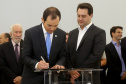 Governador Carlos Massa Ratinho Júnior dá posse ao secretário de Estado da Infrestrurura e Logística, Sandro Alex, e ao diretor do Departamento de Estradas e Rodagem (DER), João Alfredo zampieri  -  Curitiba, 13/02/2019  -  Foto: Jaelson Lucas/ANPr