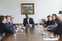 O governador Carlos Massa Ratinho Junior assina Termo de Cooperação entre FIEP e Agência Paraná de Desenvolvimento. Presentes: presidente da FIEP, Edson Campagnolo; Eduardo Bekin, diretor da Paraná Desenvolvimento; Márcio Nunes, secretário de Desenvolvimento Sustentável e Turismo; entre outros.Curitiba, 14-02-19.Foto: Arnaldo Alves / ANPr.