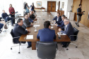 O governador Carlos Massa Ratinho Junior assina Termo de Cooperação entre FIEP e Agência Paraná de Desenvolvimento. Presentes: presidente da FIEP, Edson Campagnolo; Eduardo Bekin, diretor da Paraná Desenvolvimento; Márcio Nunes, secretário de Desenvolvimento Sustentável e Turismo; entre outros.Curitiba, 14-02-19.Foto: Arnaldo Alves / ANPr.