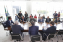 O governador Carlos Massa Ratinho Junior assina Termo de Cooperação entre FIEP e Agência Paraná de Desenvolvimento. Presentes: presidente da FIEP, Edson Campagnolo; Eduardo Bekin, diretor da Paraná Desenvolvimento; Márcio Nunes, secretário de Desenvolvimento Sustentável e Turismo; entre outros.Curitiba, 14-02-19.Foto: Arnaldo Alves / ANPr.